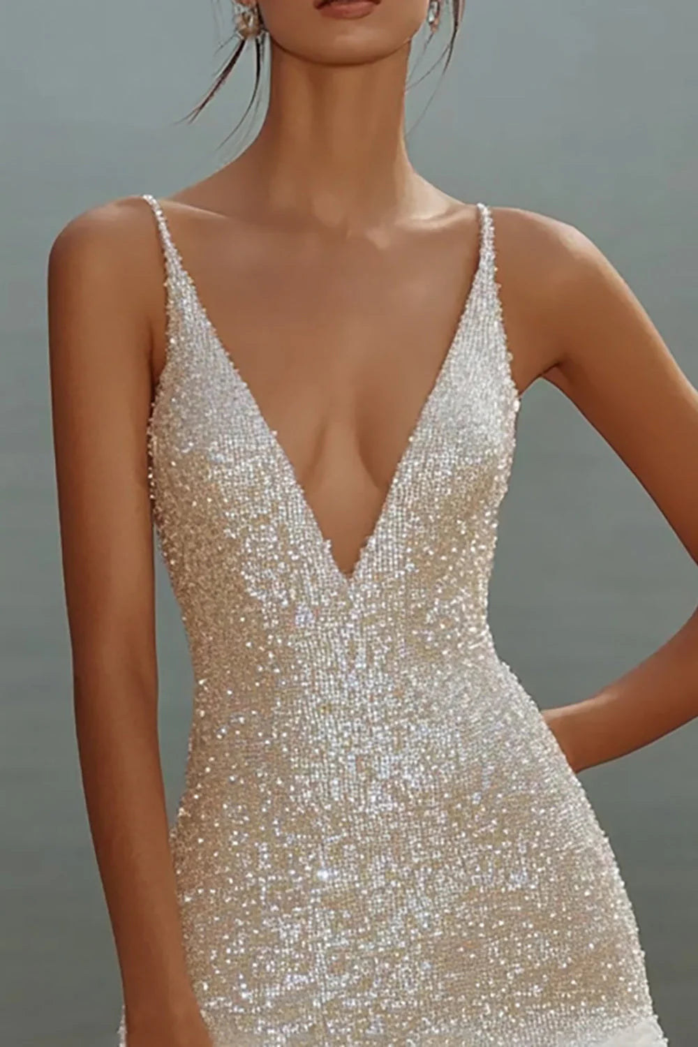 Gorgeous White Bodycon Sequin Design A-line V-neck Spaghetti Strap Homecoming Dress TP3638
