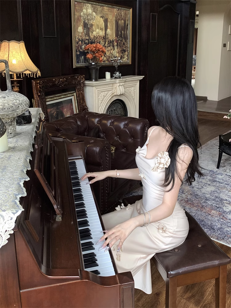 New Elegant Three-dimensional Floral Decoration Slim Mermaid Spaghetti Strap Dress TP2969