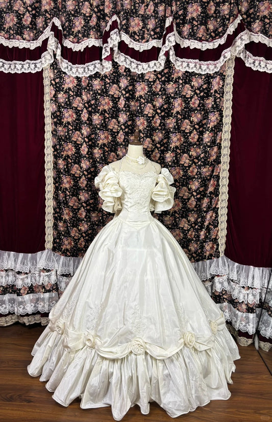 Retro Beige Off-the-shoulder A-Line Satin Quinceanera Dresses Evening Ball Gowns TP3789