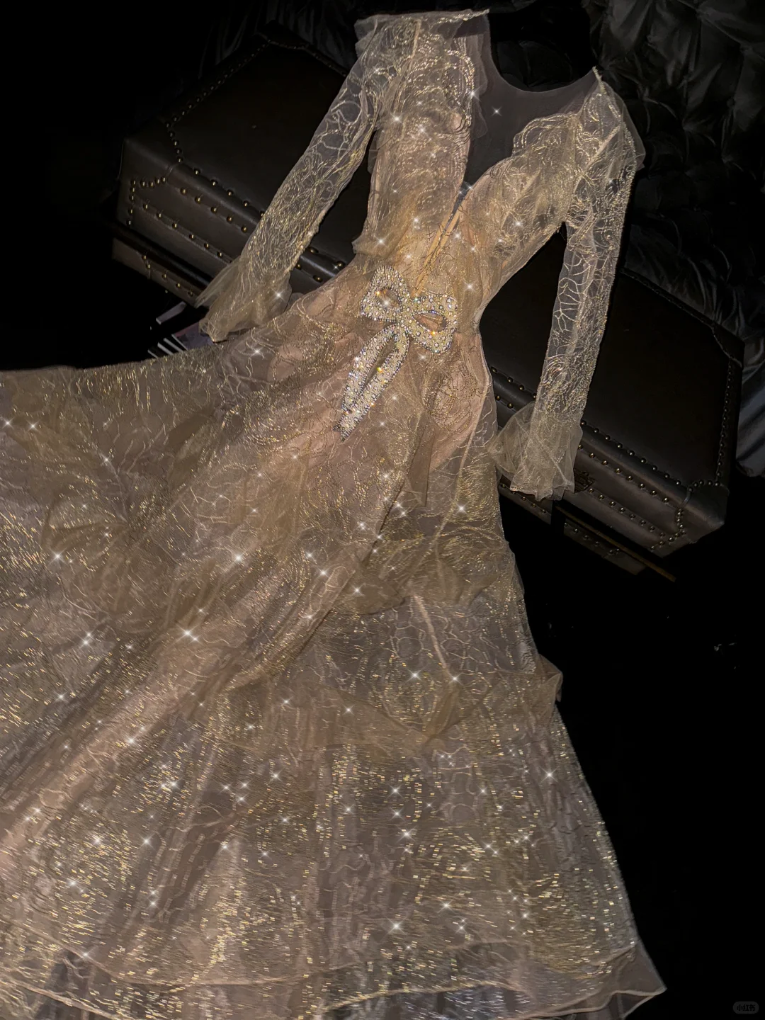 Vintage Gold Sequin Lace Long-Sleeve V-Neck Beaded Bow Formal Evening Gown TP5394