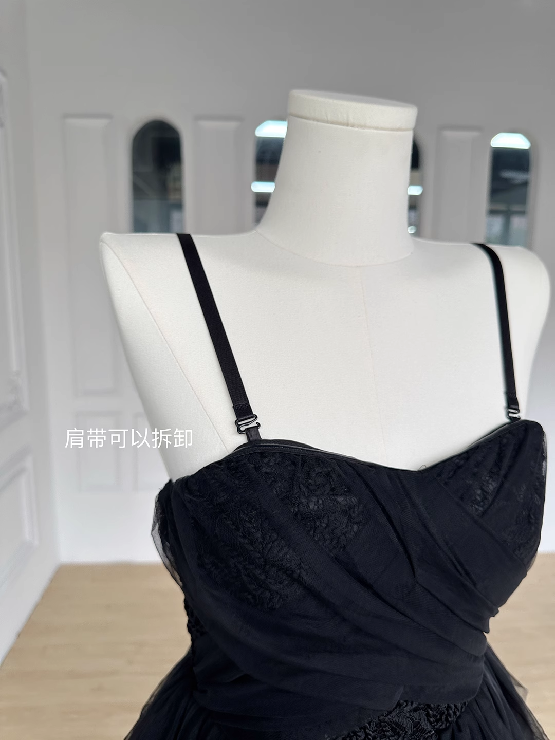 New Fashion Black Design A-line Sleeveless Spaghetti Strap Puffy Dress TP3292
