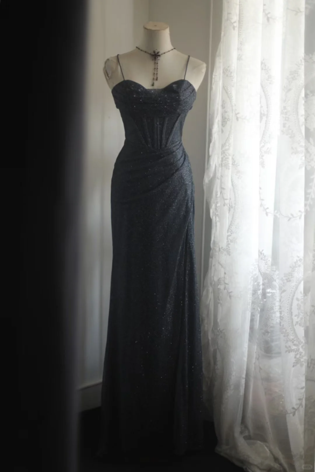 Elegant Black Glitter Corset Evening Gown Strapless Sweetheart High Slit Prom Dress TP5633