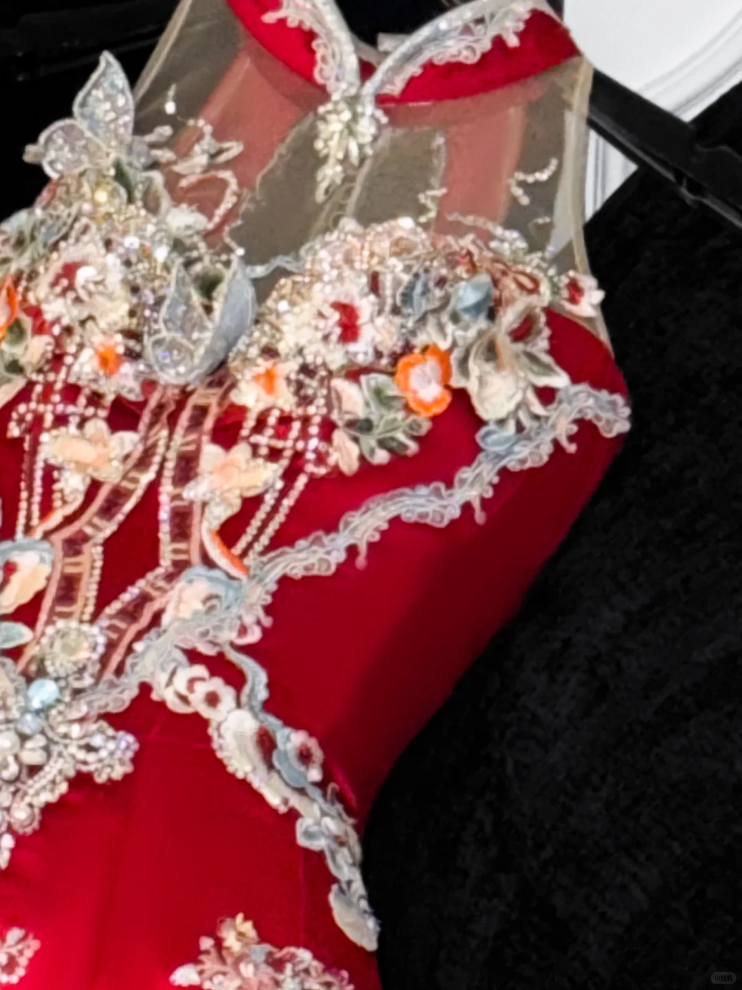 Gorgeous Sparkling Red Beaded Sequined Embroidery Design Elegant Mermaid Prom Dress Evening Dress TP4209