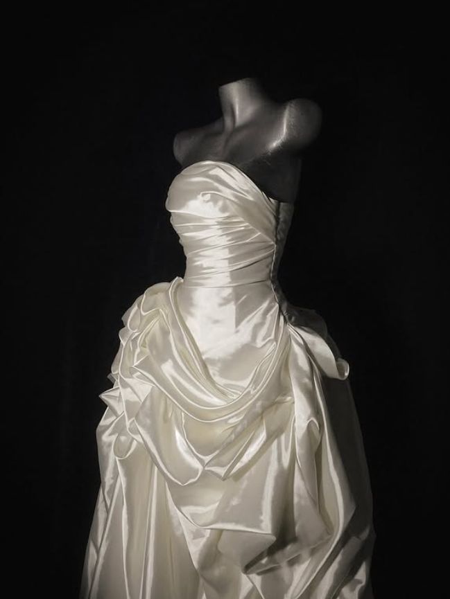 Glamorous Ivory Ruffled Satin Sheath Wedding Dress Bridal Gown TP5259