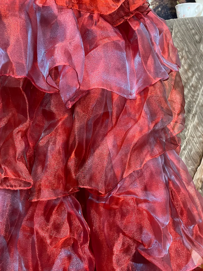 Vintage Burgundy Ruffled Tulle Mermaid Spaghetti Straps Beaded Evening Gown TP5457