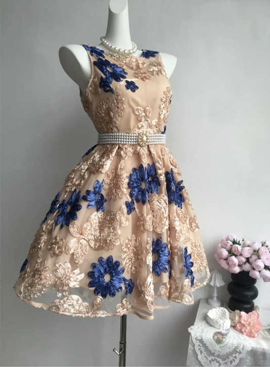 Retro Floral Applique Pearl Belt Design A-line Elegant Homecoming Dress Birthday Dress Party Dress TP4173