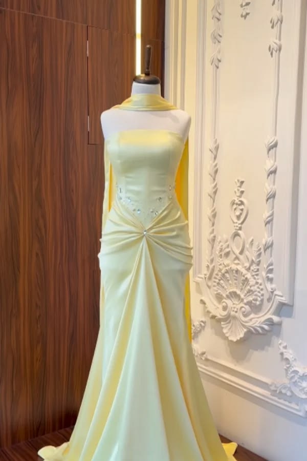 Vintage Pale Yellow Strapless Satin Mermaid Evening Gown with Capelet TP5785