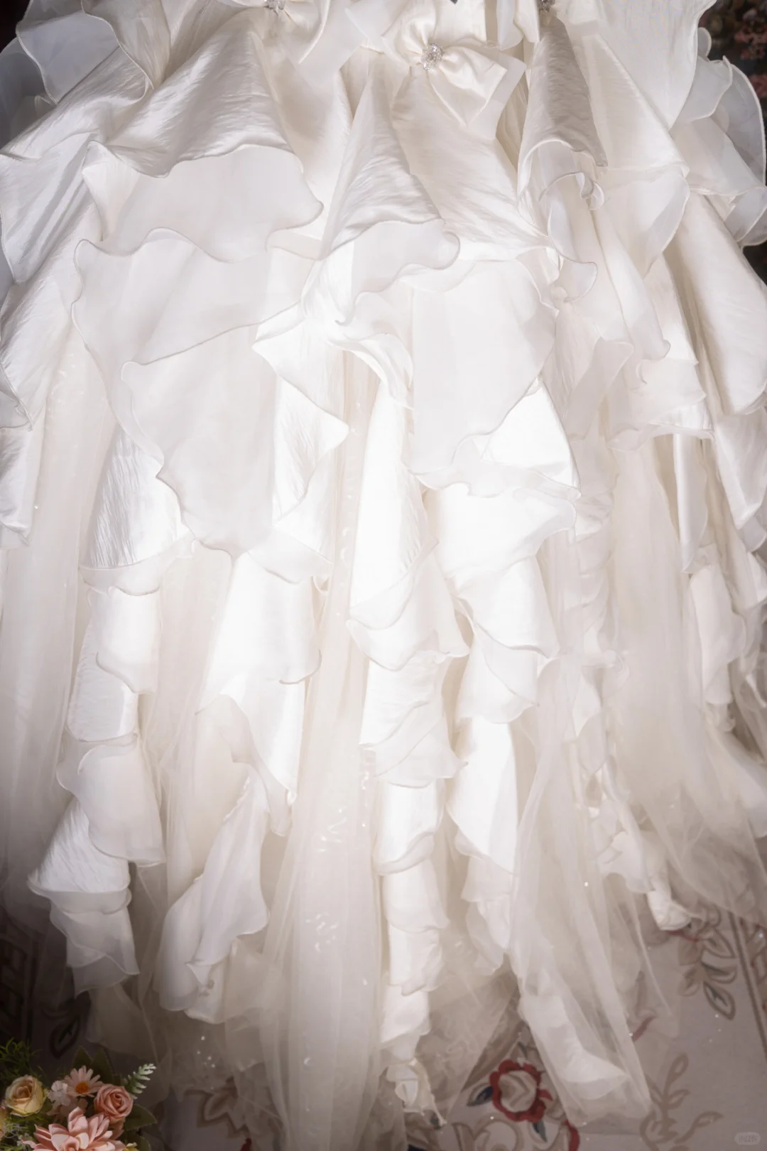 Vintage Strapless Ivory Ruffled Wedding Dress Satin Tulle Bridal Gown TP5790