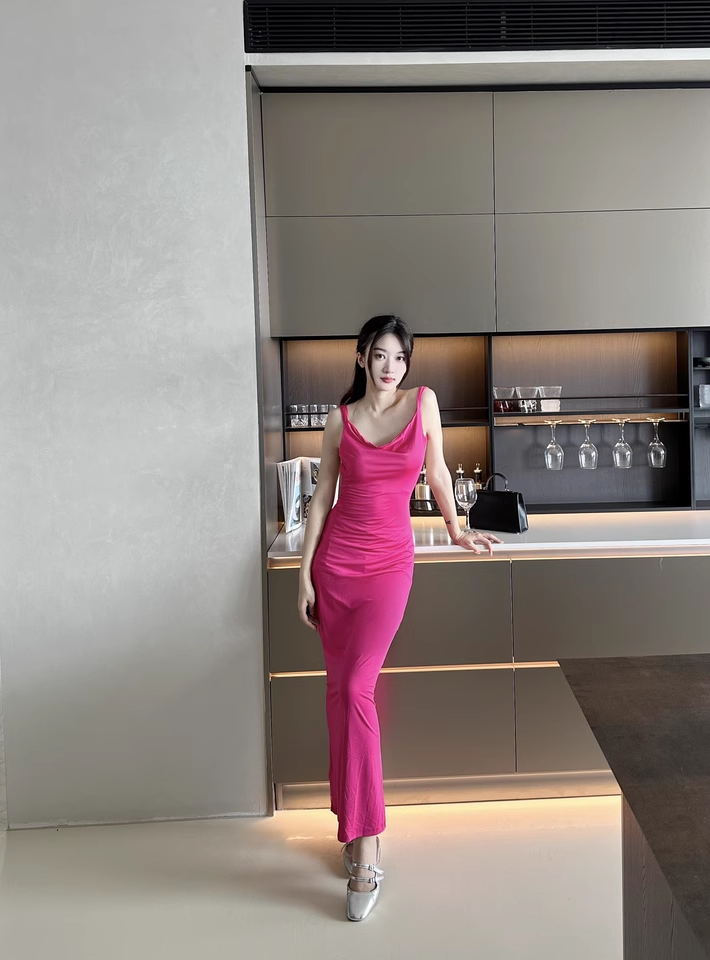 New Style White Sleeveless Beach Slim Halter Dress TP2985