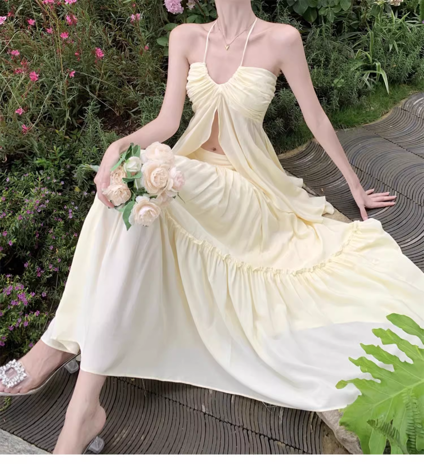 Simple Fashion Navel Design Casual Halter Dress TP3009