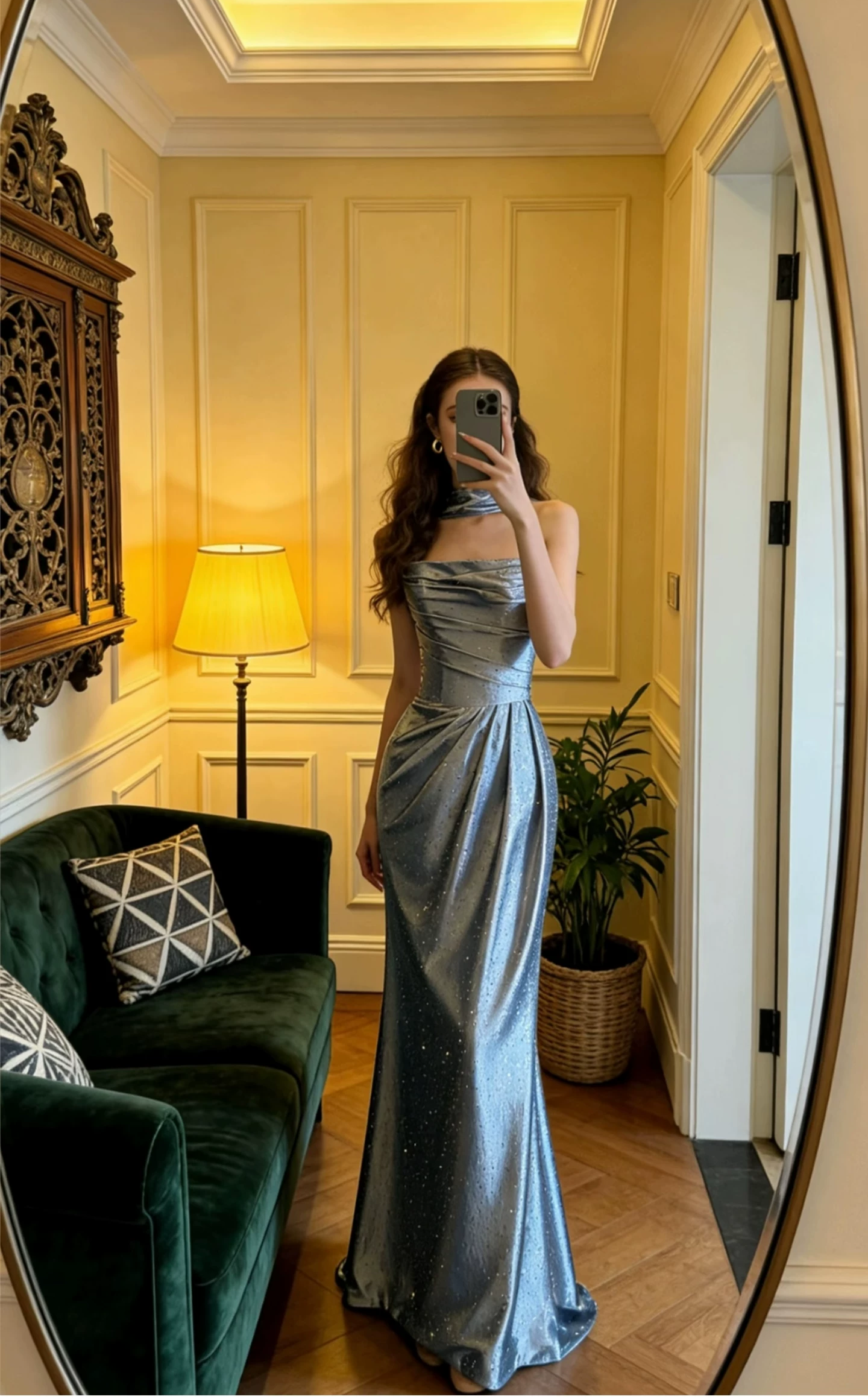 Vintage Sparkling Mermaid Halter-Neck Satin Ruched Prom Dress TP5879