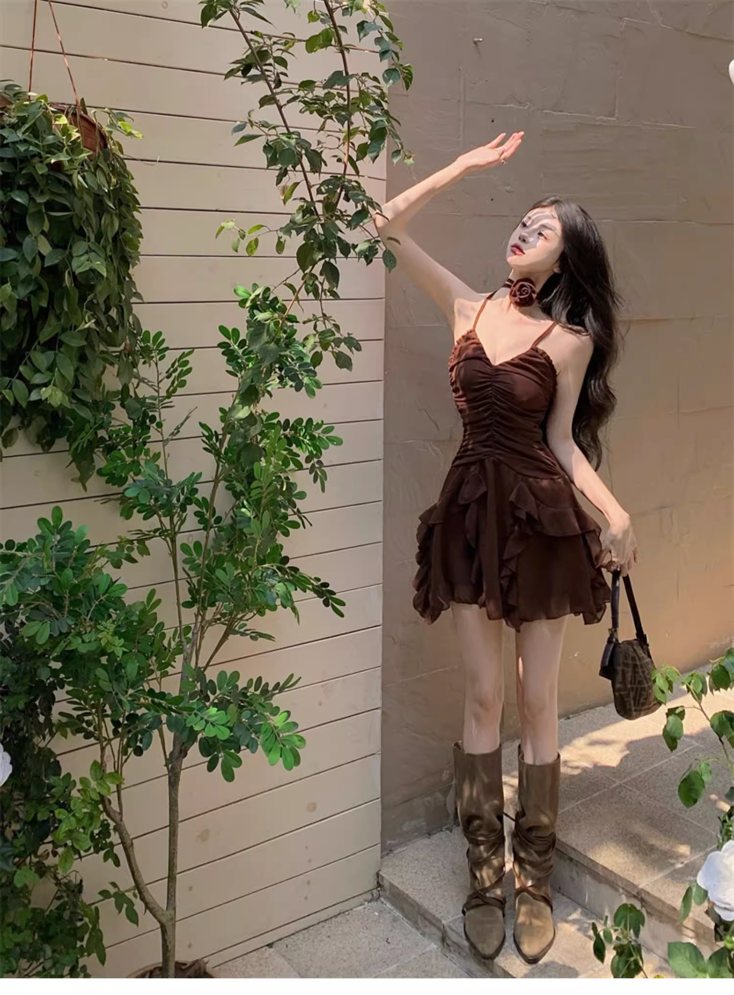 Sweet V-neck Irregular Ruffled Hem Design A-line Spaghetti Strap Dress TP3574