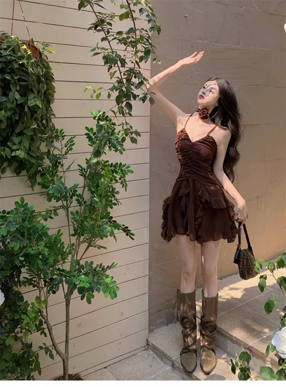 Sweet V-neck Irregular Ruffled Hem Design A-line Spaghetti Strap Dress TP3574
