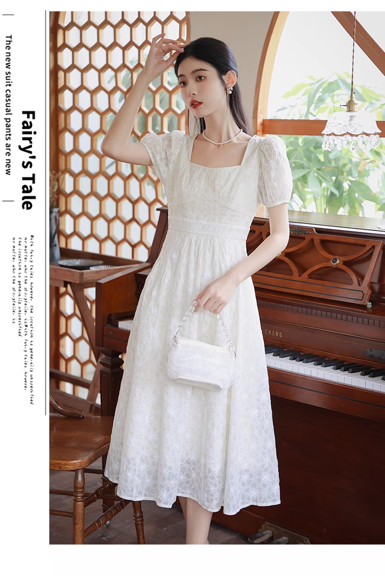 New Simple Fashion Short Puffy Sleeves Floral Design A-Line Dress TP3041