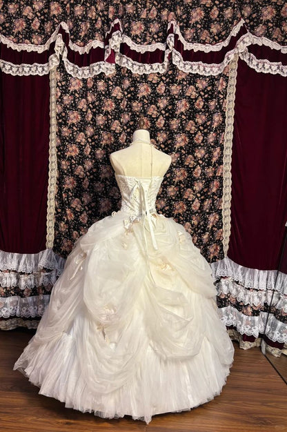 Elegant Sweetheart Beaded Ruffled Wedding Dress A-Line Ruffled Tulle Bridal Gown TP5084