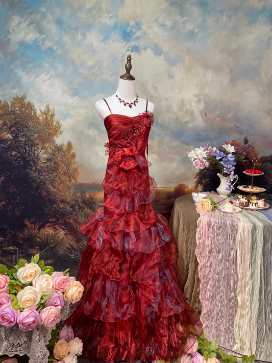 Vintage Burgundy Ruffled Tulle Mermaid Spaghetti Straps Beaded Evening Gown TP5457