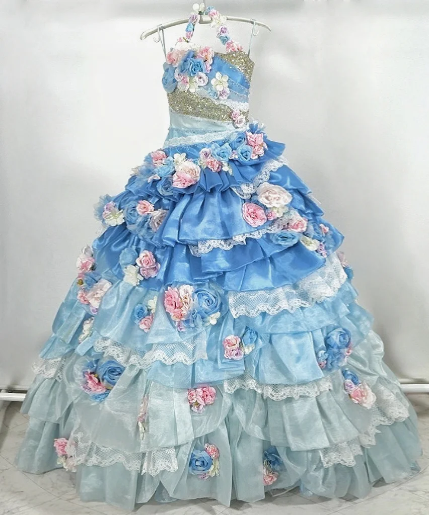 Glamorous Ombre Blue Floral Halter Neck Ruffled Tulle 3D Roses Sweet 15 Quinceanera Ball Gown TP5489