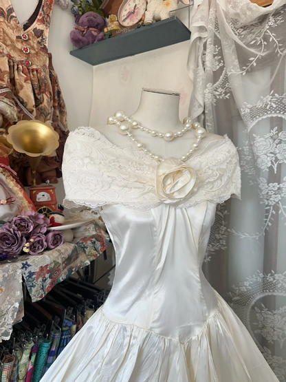 Vintage Ivory Off-the-shoulder Elegant A-Line Satin Long Evening Dress Prom Dresses TP4198