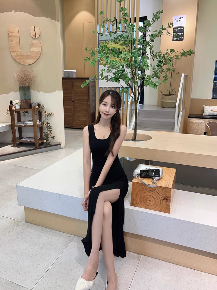 New Fashion Black Sleeveless Elegant Split Spaghetti Strap Dress TP2981