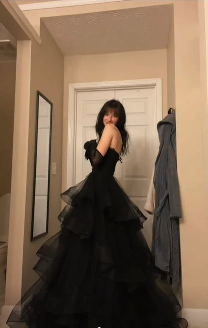 Elegant Black Strapless Prom Dress Sweetheart Tulle Evening Gown A-Line Tiered Party Dress Long Formal Dress TP4816