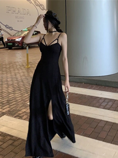 Simple Black V-neck Split Dress Design A-line Sleeveless Spaghetti Strap Dress TP3261