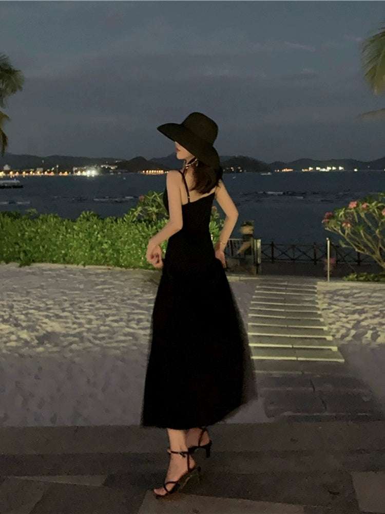 Simple Black V-neck Split Dress Design A-line Sleeveless Spaghetti Strap Dress TP3261