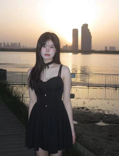 New Fashion Cinched Waist Design Black A-line Sleeveless Spaghetti Strap Dress TP3280