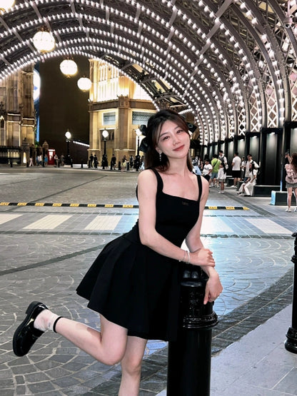 New Simple Square Collar Design A-line Sleeveless Spaghetti Strap Dress TP3282