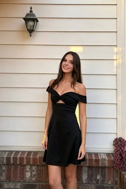 Vintage Black Off-the-Shoulder Twist Cutout A-Line Homecoming Dress TP6028