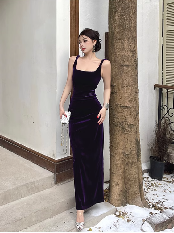 Simple Elegant Purple Velvet Slim-fit Spaghetti Strap Dress TP2876