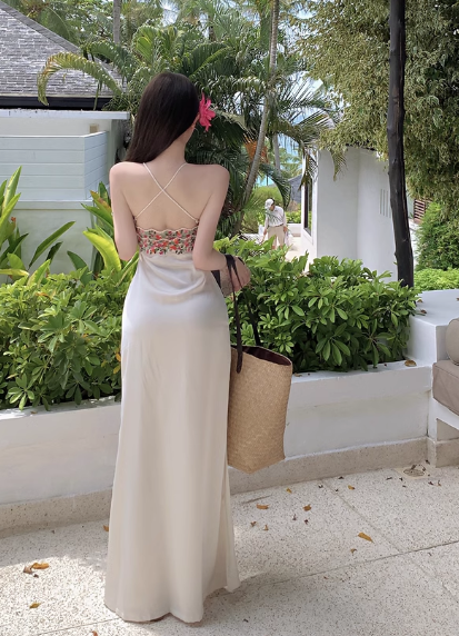 New Fashion Design V-neck Slim Spaghetti Strap Dress TP2995