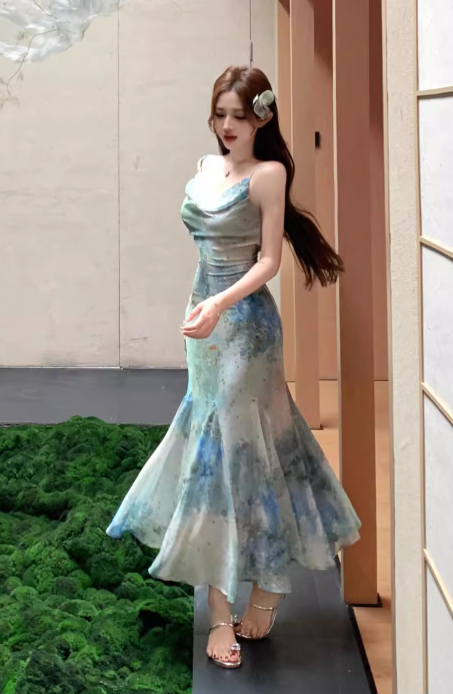 New Stylish Floral Design Elegant Casual Spaghetti Strap Dress TP3018