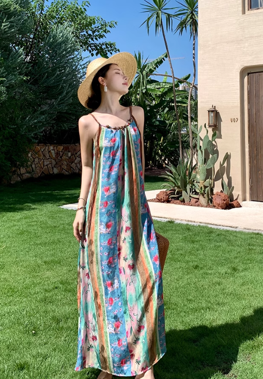 New Elegant Floral Design A-Line Beach Holiday Spaghetti Strap Dress TP3026