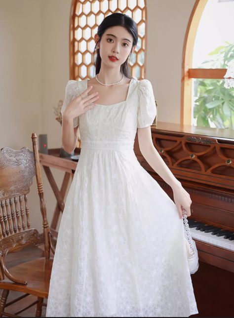 New Simple Fashion Short Puffy Sleeves Floral Design A-Line Dress TP3041