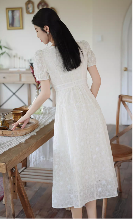 New Simple Fashion Short Puffy Sleeves Floral Design A-Line Dress TP3041