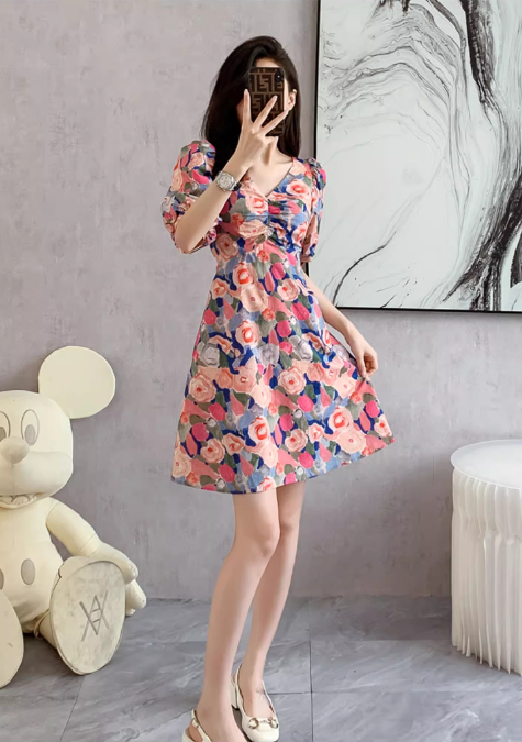 New Fashion Simple Floral Short Sleeves Design V-neck Slim Dress TP3052