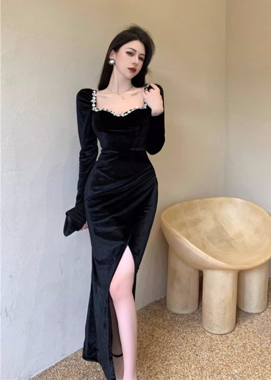 Simple Elegant Square Collar Beading Design Black Wool A-Line Long-sleeved Dress TP3152