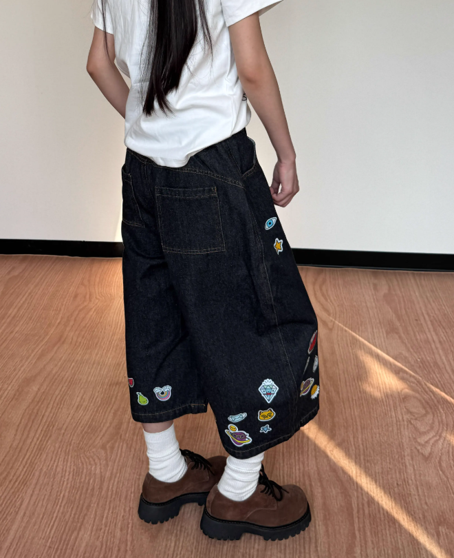 New Fashion Street-style Interesting Pattern Design Loose-fitting  Casual Cropped Pants TP3216