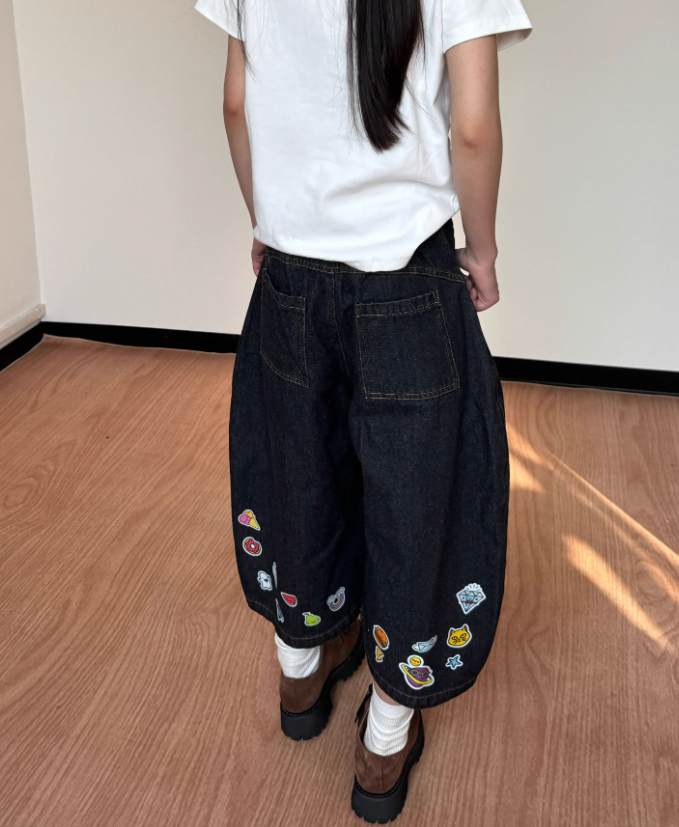New Fashion Street-style Interesting Pattern Design Loose-fitting  Casual Cropped Pants TP3216