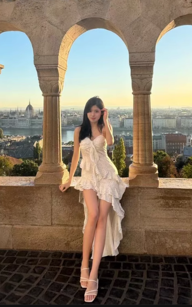 Fashion Irregular Ruffled Dress Hem Design A-line Sleeveless Spaghetti Strap Dress TP3259