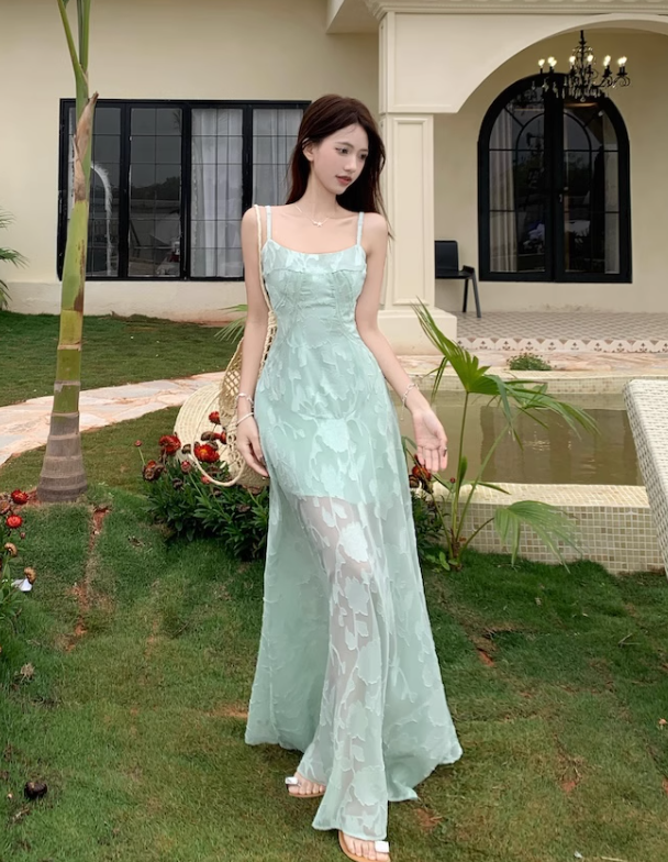 Simple Elegant Floral Lace Design A-line Spaghetti Strap Dress TP3309