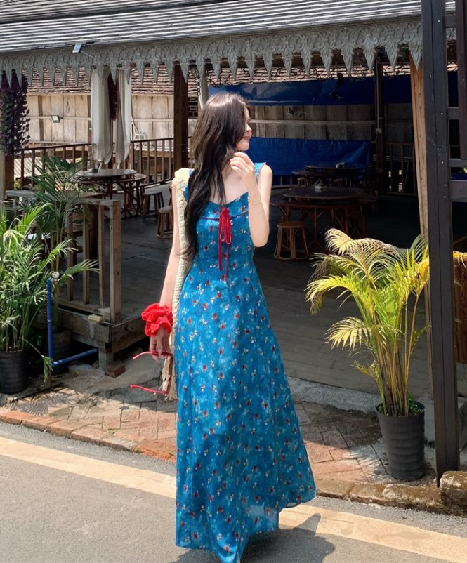 New Fashion Blue Floral Design A-line Square Collar Beach Holiday Sleeveless Dress TP3322
