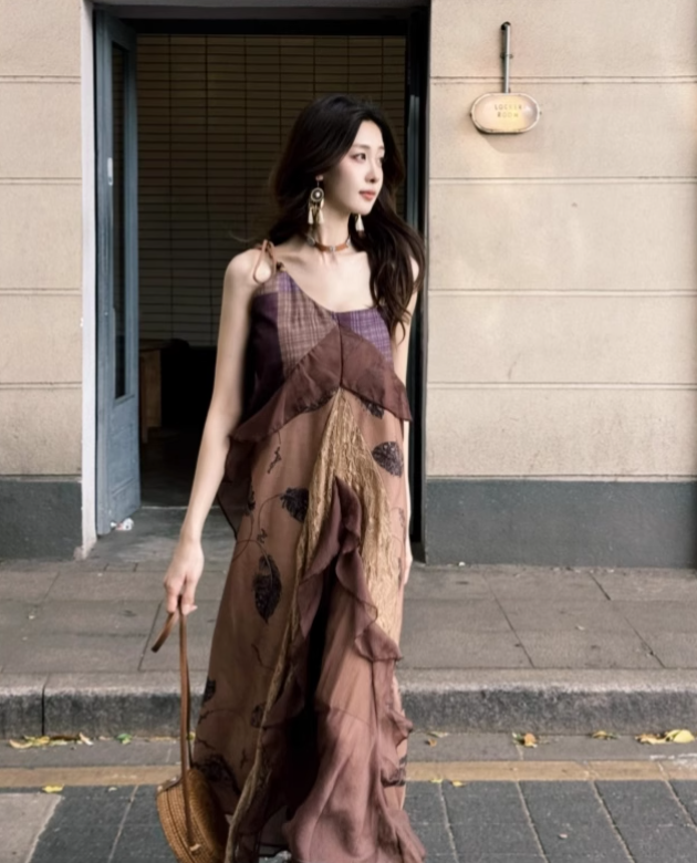 Vintage Irregular Ruffled Hem Fashion Splicing Design A-line Long Spaghetti Strap Dress TP3328