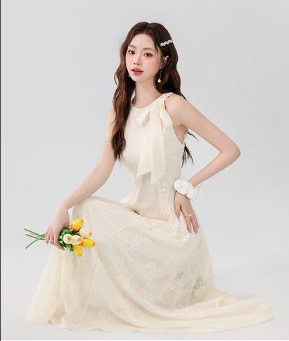 Vintage Fashion Apricot Mesh Ribbon Lace Design A-line Beach Holiday Halter Dress TP3349