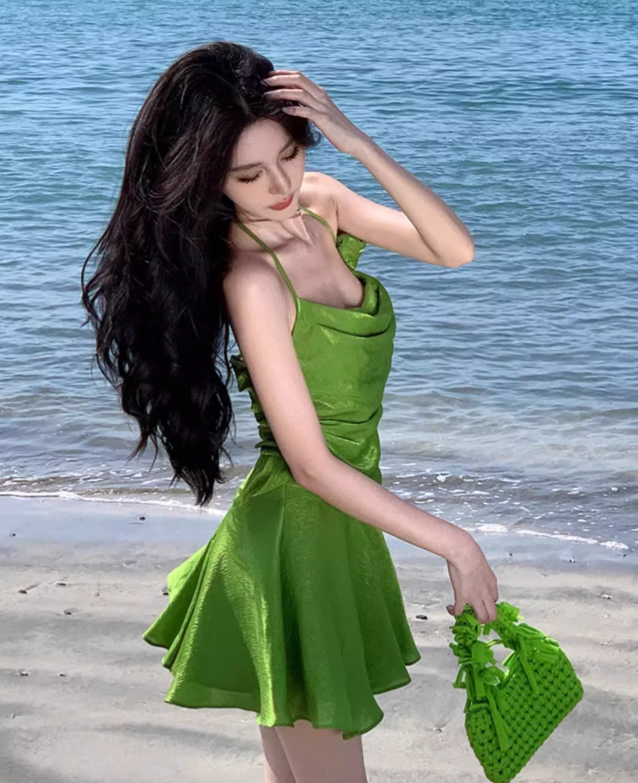 New Fashion Green Ruffled Hem Design A-line Beach Holiday Spaghetti Strap Dress TP3497