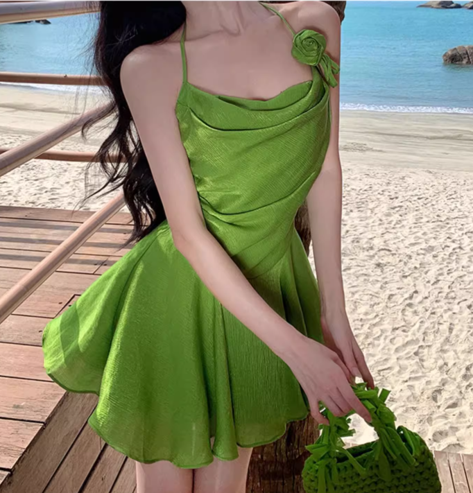 New Fashion Green Ruffled Hem Design A-line Beach Holiday Spaghetti Strap Dress TP3497