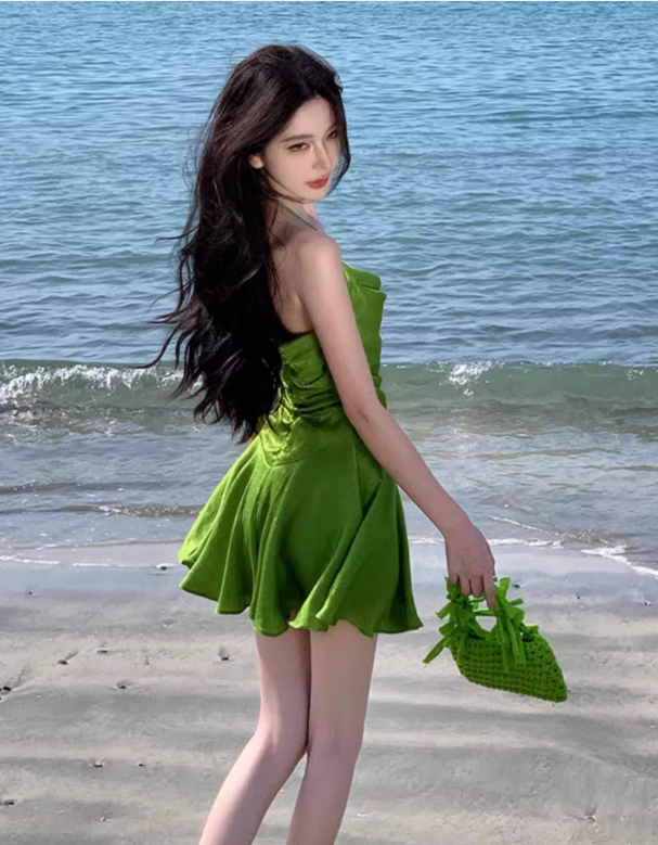 New Fashion Green Ruffled Hem Design A-line Beach Holiday Spaghetti Strap Dress TP3497