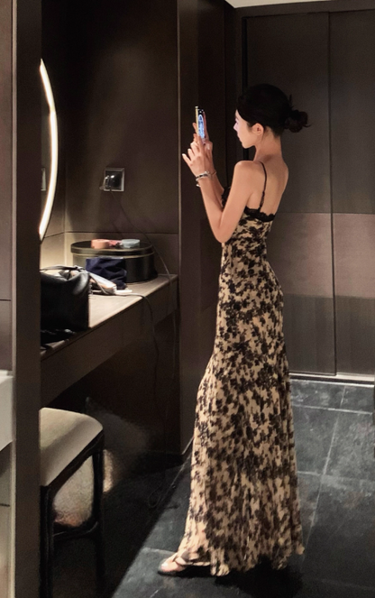 Simple Fashion Beige Floral Design A-line Beach Holiday Spaghetti Strap Dress TP3615