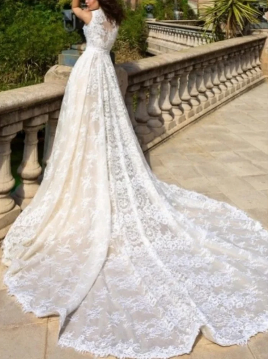 Elegant Ivory Lace Sweetheart Mermaid Straps Trailing Long Wedding Dress TP4826