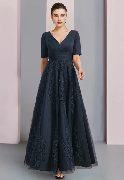 Vintage Appliqued Short-sleeved Mother of Bride Dress V-neck Evening Gown A-Line Long Formal Dress TP4890
